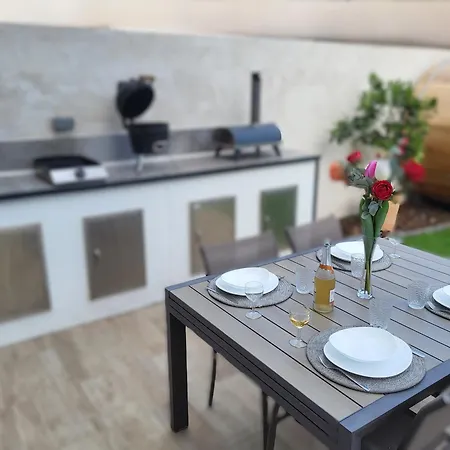 Maison Familiale Avec Piscine Privee Proche Du Littoral 아파트
